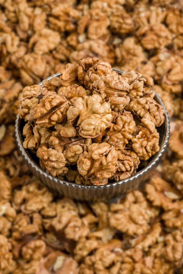 Whole Walnut Kernels