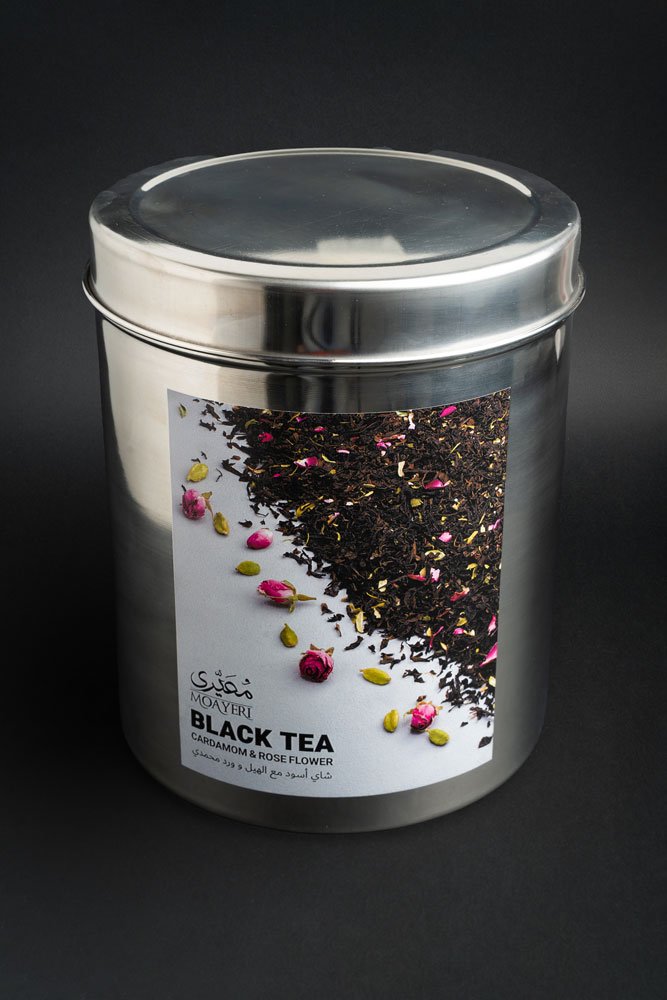 Black Tea with Cardamom and Rose