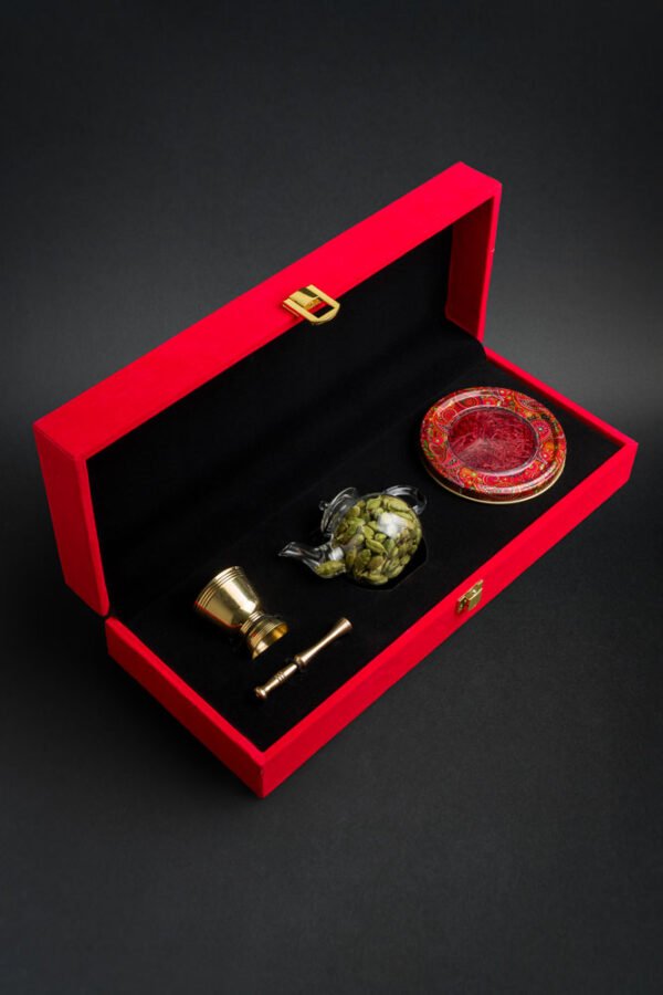 2غ الزعفران مع الهيل والهافان