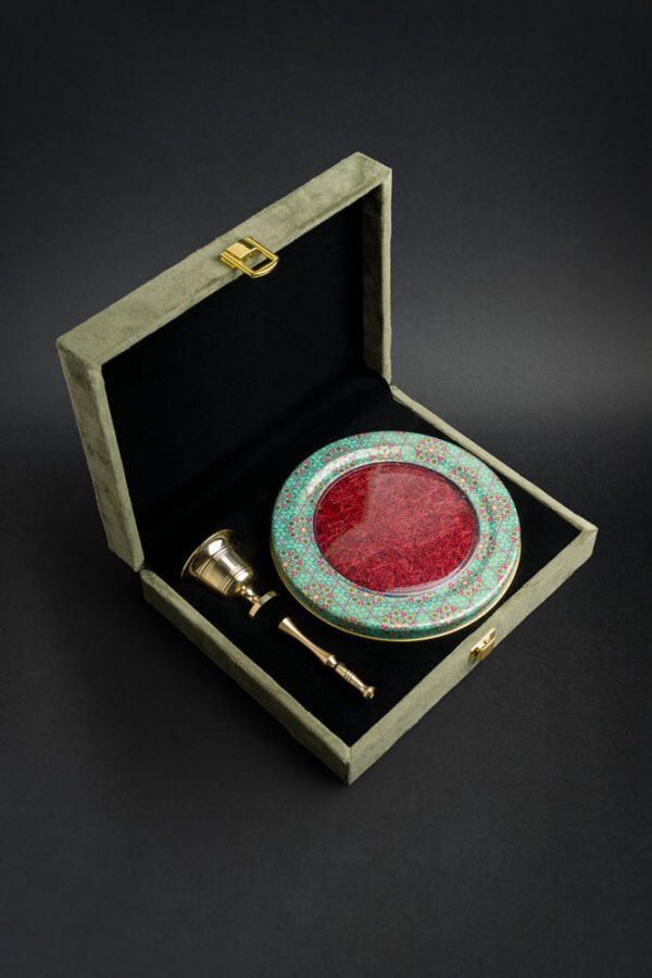 1 عبوة زعفران 15 جرام مع علبة هافان 15 جرام