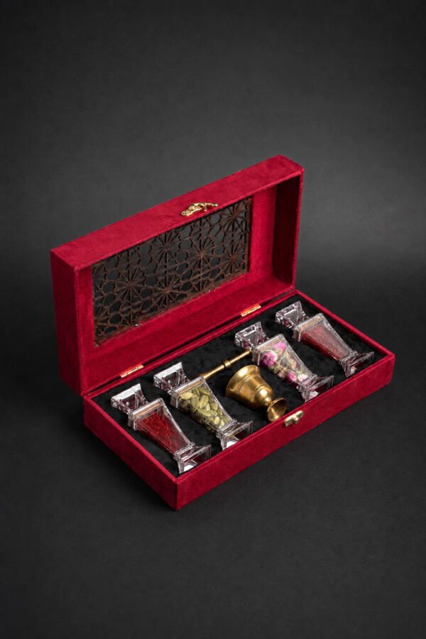 4 g Saffron with Cardamom and Rose